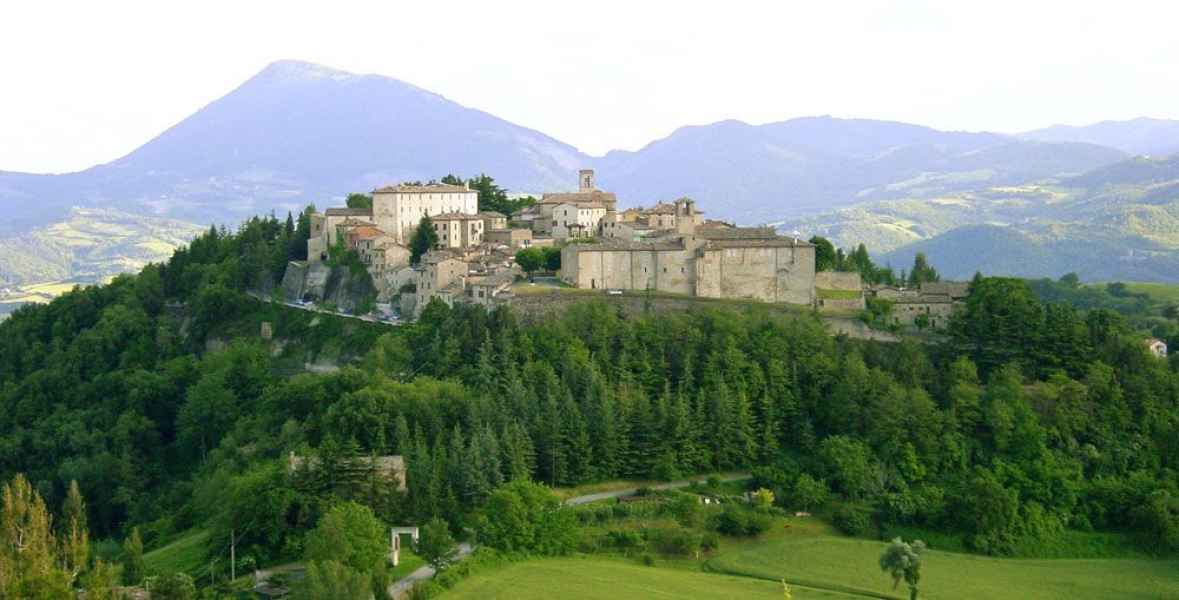 Montone borgo medievale incontaminato in Umbria vicino a Città di Castello